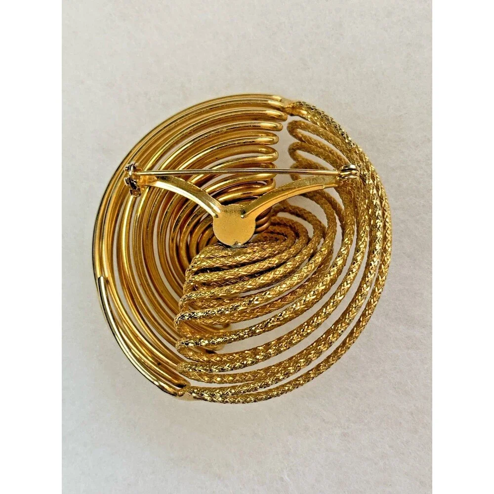 Unbranded vintage gold